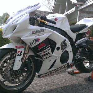 GSV-R 1000 White